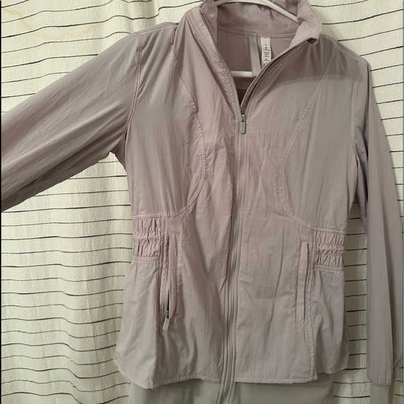 Lululemon Sights Seen Jacket - Picture 1 of 3